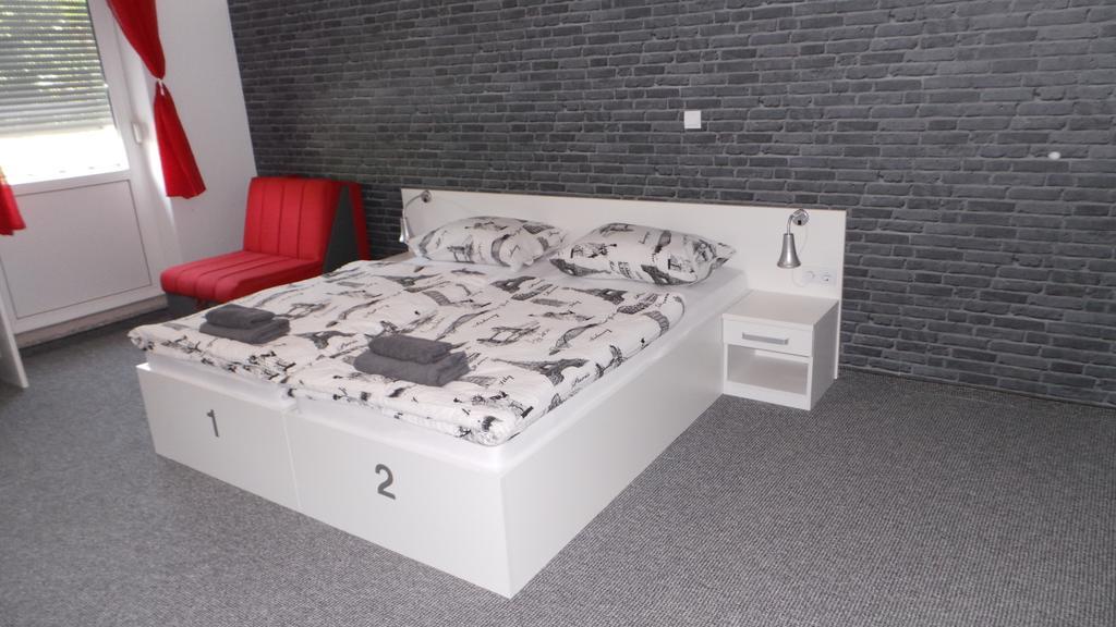Hostel Levicki Slavonski Brod Room photo