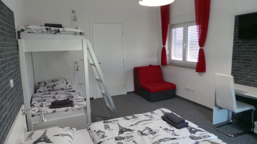 Hostel Levicki Slavonski Brod Room photo
